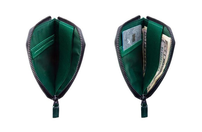 green-capsule-wallet