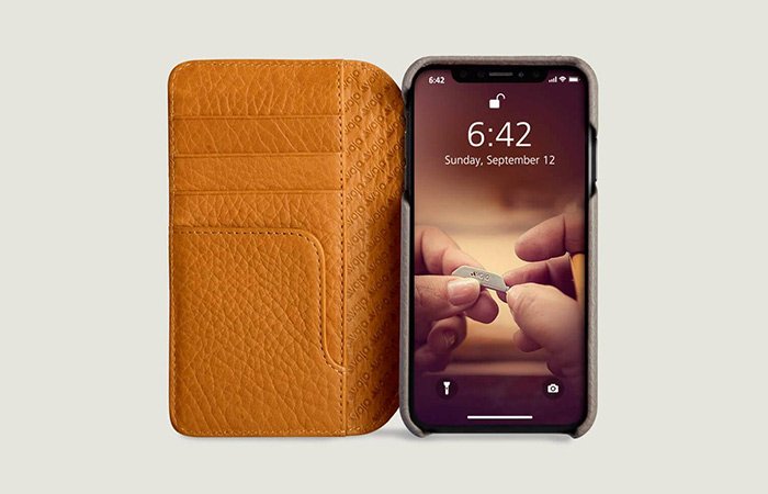Vaja-iPhone-11-Wallet-Case