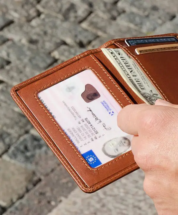 Best-ID-Card-Wallets