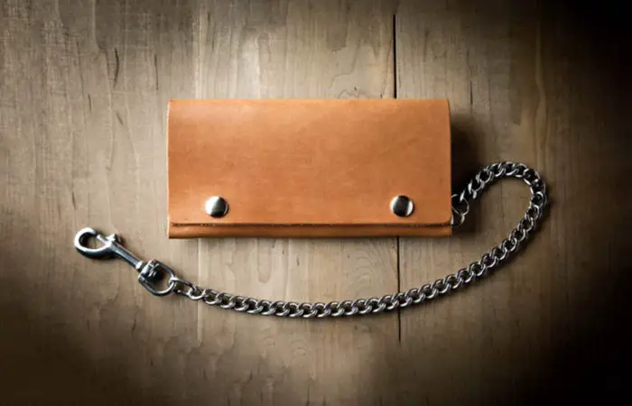 Louis Vuitton Chain Wallets for Men